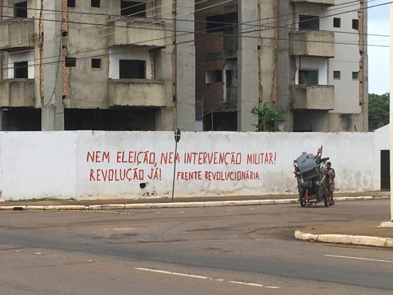 Registro de pichação contra a farsa eleitoral, Porto Velho, Rondônia. Outubro de 2018. Foto - Banco de Dados/AND