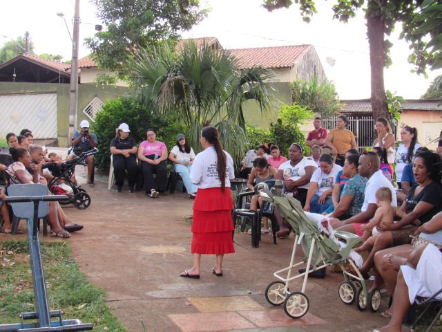 PR: Mulheres celebram 8 de março de luta contra a violência policial em Londrina